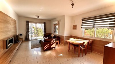 Town House For Sale  in  Kato Paphos - Universal