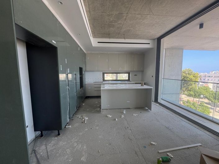 Image No.6-3 Bed Apartment for sale