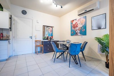 Apartment For Sale  in  Kato Paphos