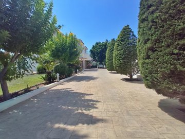 Detached Villa For Sale  in  Cape Greco