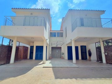 Detached Villa For Sale  in  Cape Greco