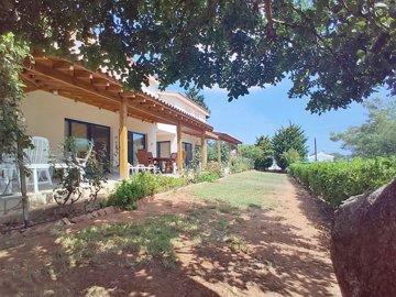 Detached Villa For Sale  in  Cape Greco