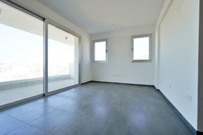 Penthouse For Sale  in  Larnaca