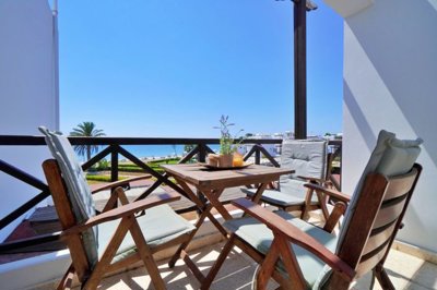 Apartment For Sale  in  Meneou