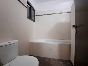Apartment For Sale  in  Livadia