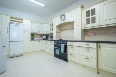 Detached Villa For Sale  in  Tala - Kamares