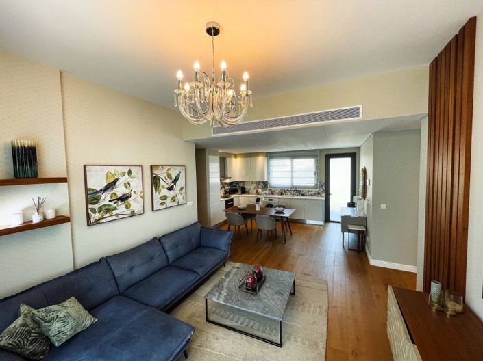 Image No.3-Appartement de 2 chambres à vendre à Agios Tychonas