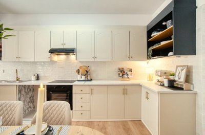 Apartment For Sale  in  Paphos Town