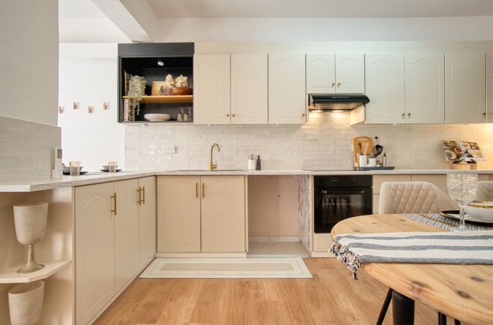 Image No.8-2 Bed Apartment for sale