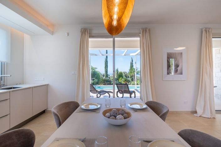 Image No.9-4 Bed Villa for sale