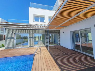 Detached Villa For Sale  in  Kato Paphos