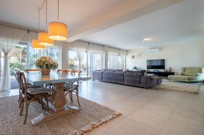 Detached Villa For Sale  in  Geroskipou