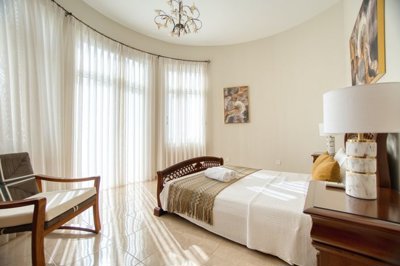 Detached Villa For Sale  in  Chloraka