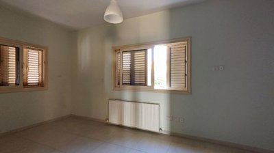 Detached Villa For Sale  in  Timi