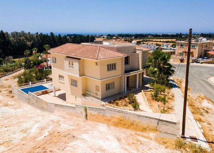 Image No.6-5 Bed Villa for sale