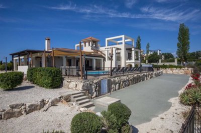 Villa de 5 chambres à vendre à Kathikas