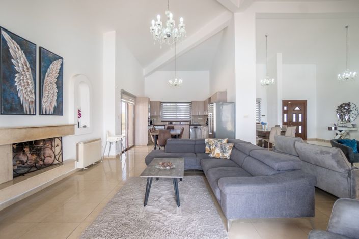 Image No.9-5 Bed Villa for sale