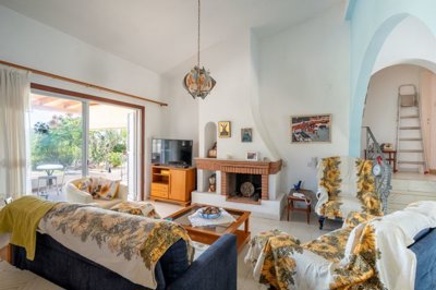 Detached Villa For Sale  in  Pegia - Coral Bay