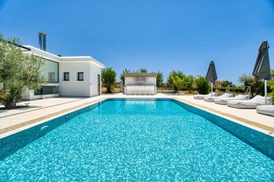 Detached Villa For Sale  in  Pegia - Coral Bay