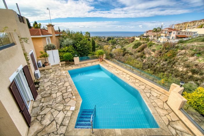 Image No.3-3 Bed Villa for sale