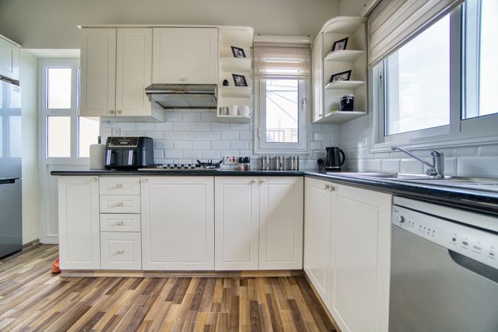 Image No.6-3 Bed Villa for sale