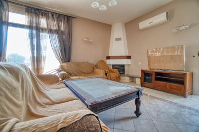 Detached Villa For Sale  in  Tala - Kamares
