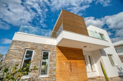 Detached Villa For Sale  in  Select Location