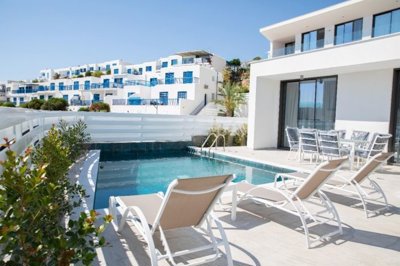 Detached Villa For Sale  in  Chloraka