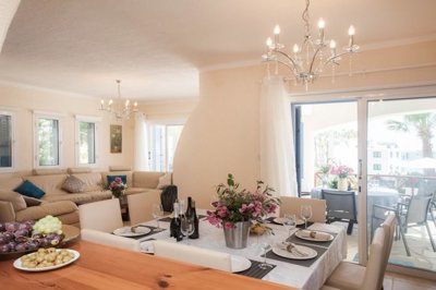 Detached Villa For Sale  in  Chloraka