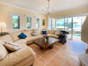 Detached Villa For Sale  in  Chloraka