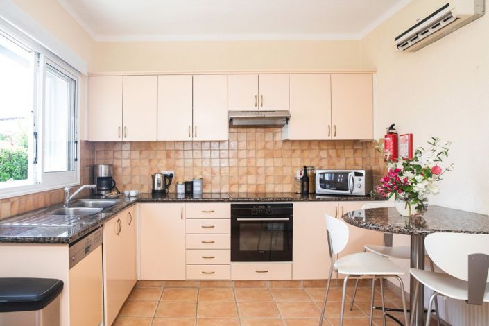 Image No.7-3 Bed Villa for sale