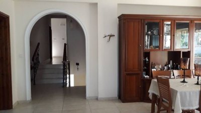 Detached Villa For Sale  in  Petridia