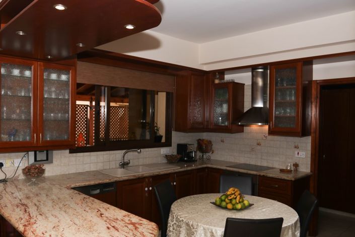 Image No.3-6 Bed Villa for sale