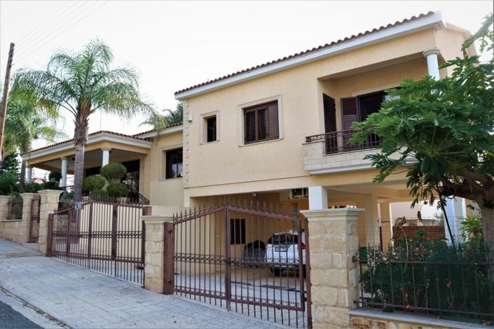 Image No.4-6 Bed Villa for sale