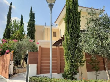 Detached Villa For Sale  in  Latchi