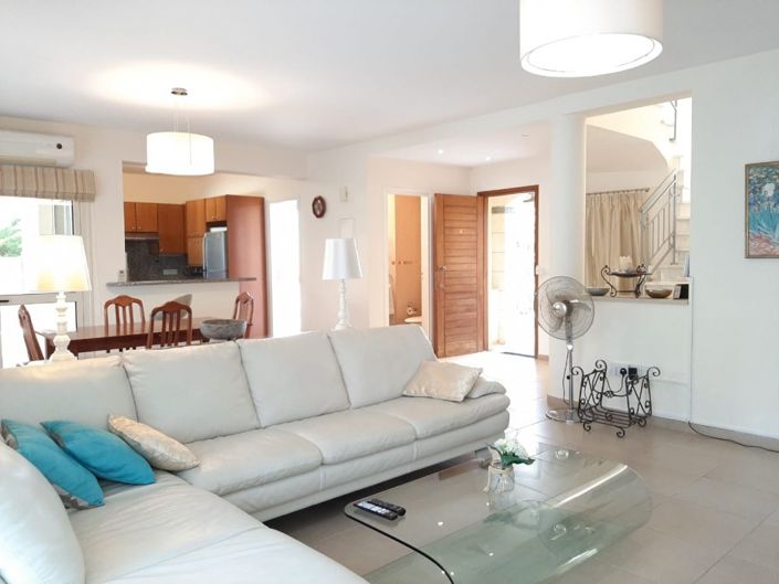 Image No.9-3 Bed Villa for sale