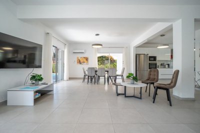 Detached Villa For Sale  in  Pegia - Coral Bay