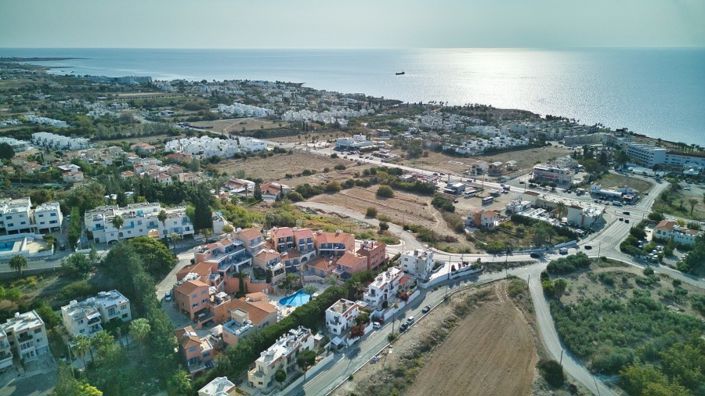 Image No.2-2 Bed Villa for sale