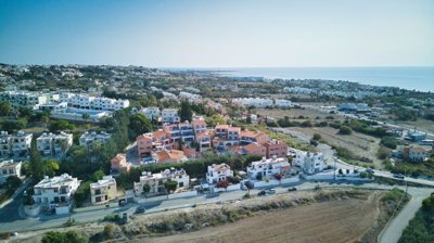 Semi Detached Villa For Sale  in  Chloraka