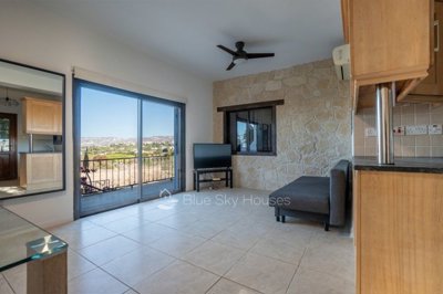 Semi Detached Villa For Sale  in  Chloraka