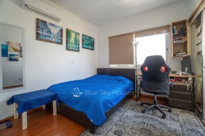 Detached Villa For Sale  in  Select Location