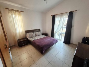 Detached Villa For Sale  in  Empa