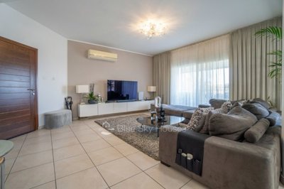 Apartment For Sale  in  Ayios Athanasios