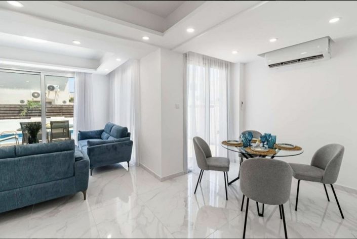 Image No.5-3 Bed Villa for sale