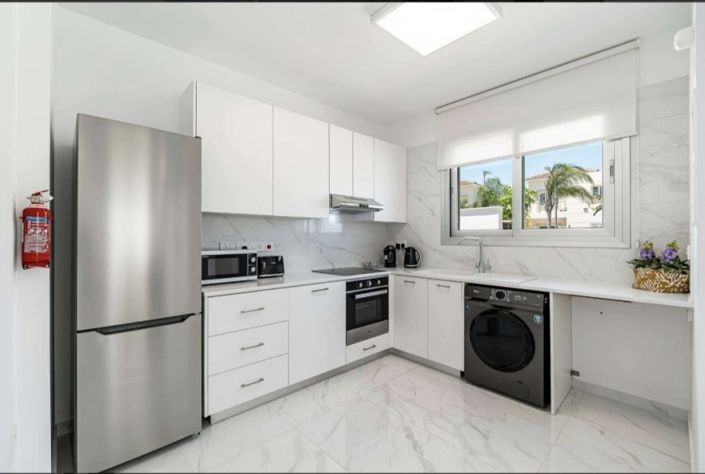 Image No.7-3 Bed Villa for sale