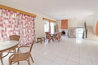 Detached Villa For Sale  in  Tsada