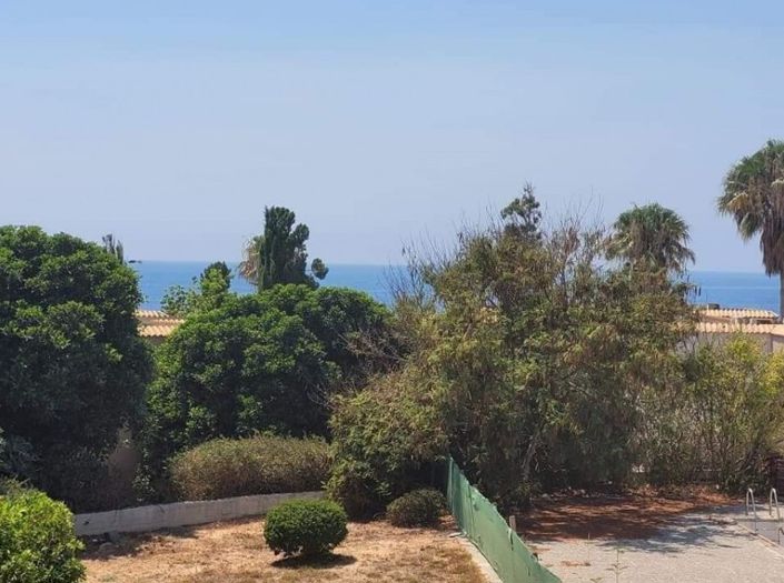 Image No.3-2 Bed Villa for sale