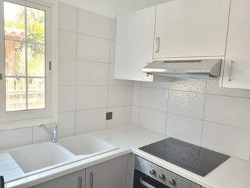 Detached Villa For Sale  in  Chloraka