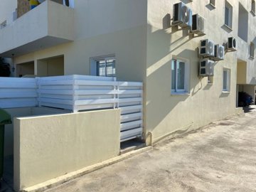 Apartment For Sale  in  Oroklini Tourist Area