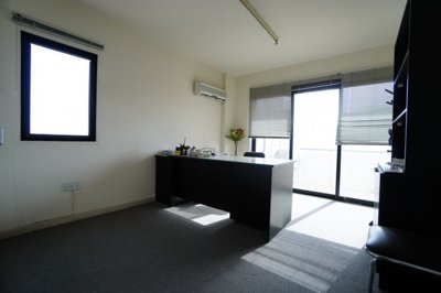 Office  For Sale  in  Sotiros